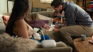 Eureka-Breastpump-Range_CO_FIM_3_SCF396_31_Rechargeable_unit_for_hands-free_portable_pumping_RGB_16x9_GLB-M_V0